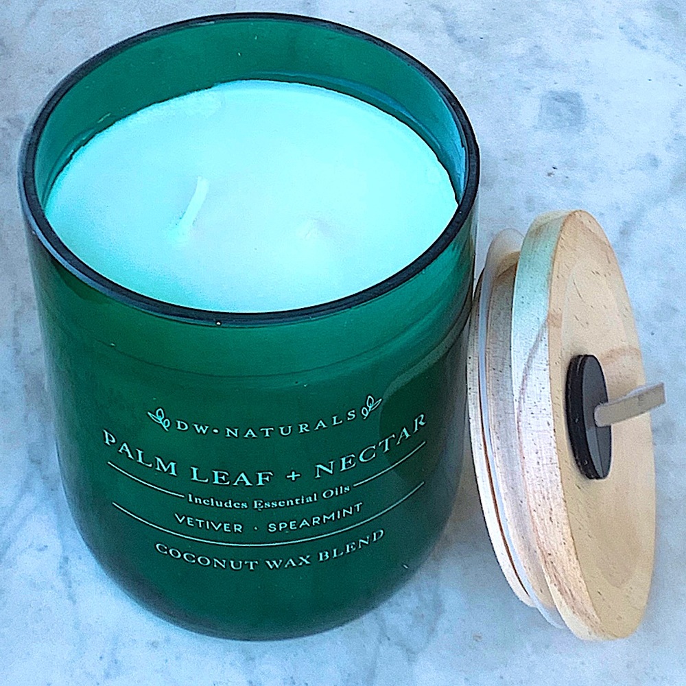 DW HOME CANDLE PALM LEAF NECTAR VETIVER SPEARMINT NEW